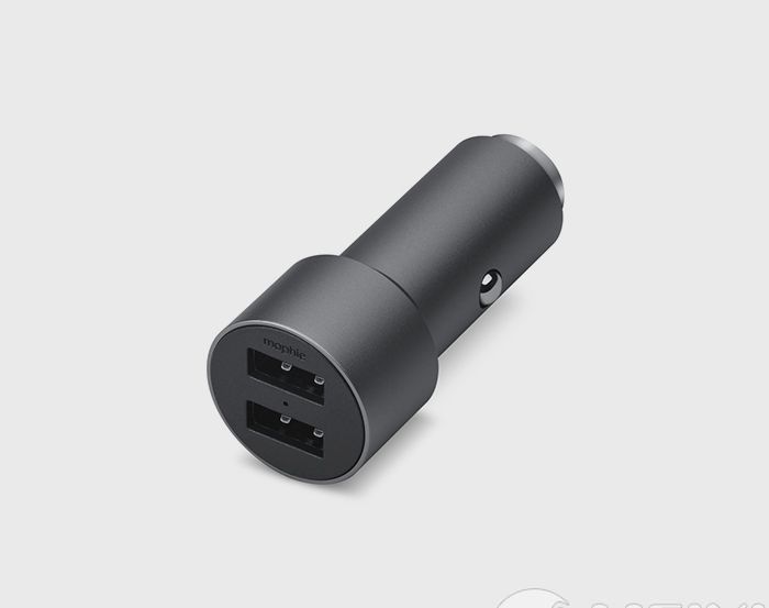 車(chē)載充電器